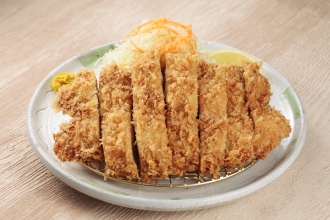 でかでかチキンかつ定食